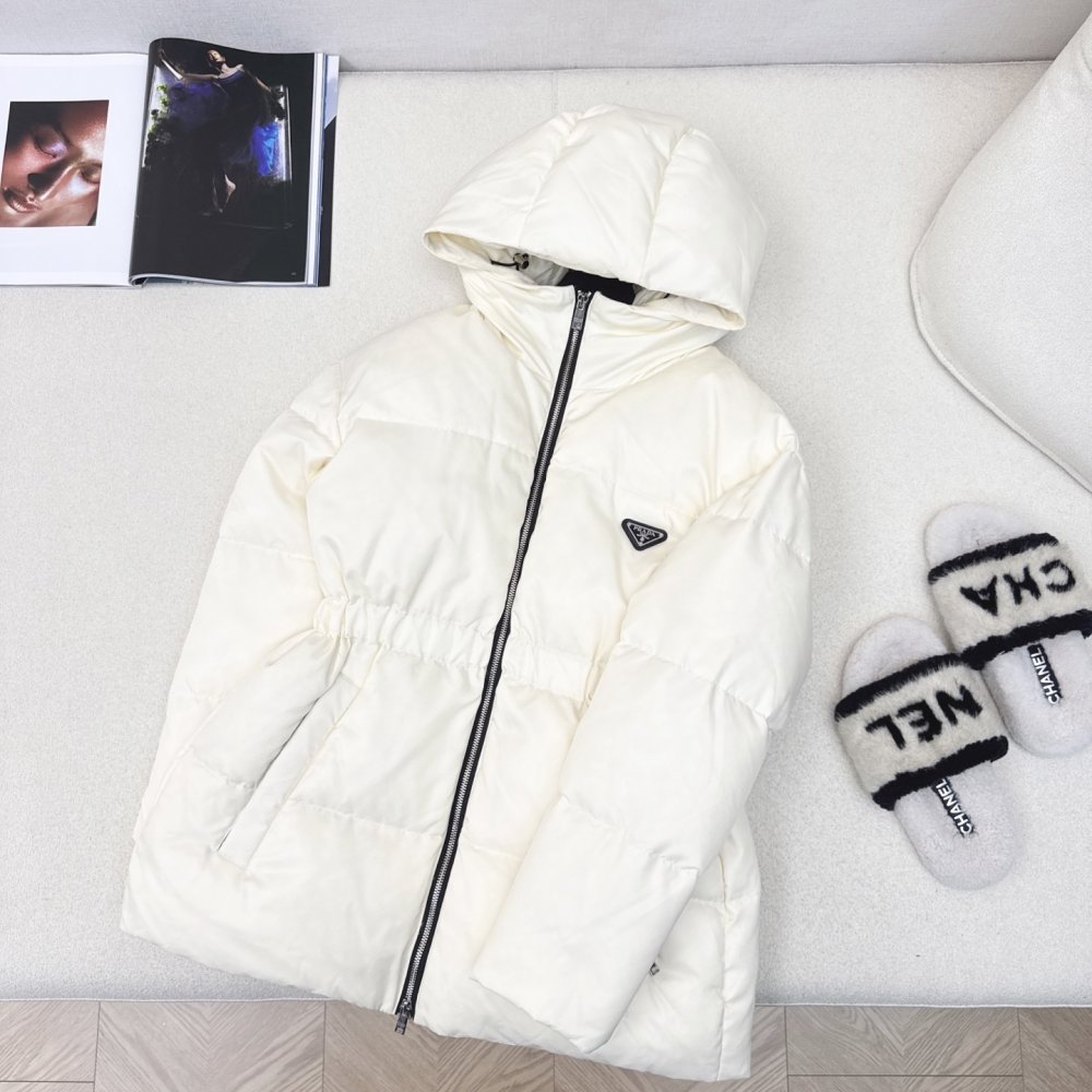 Пуховик женский