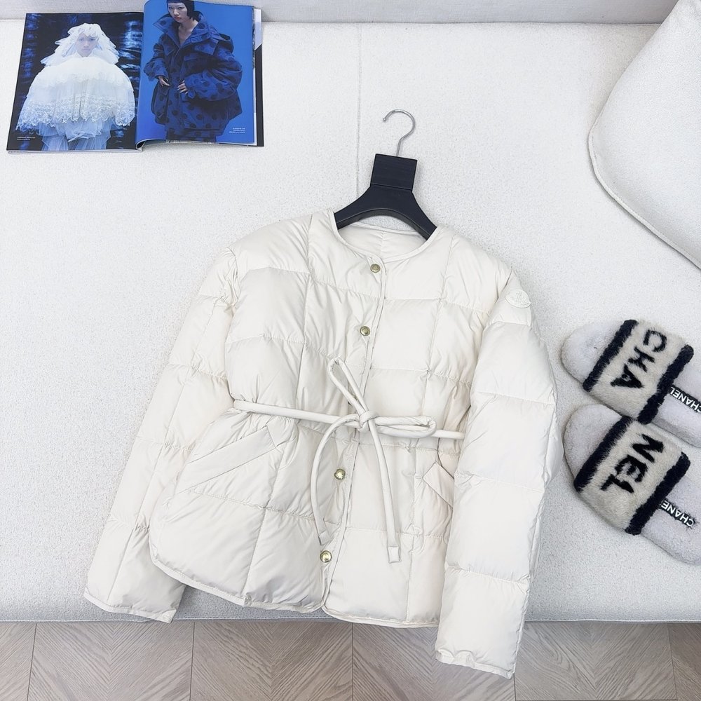 Пуховик женский