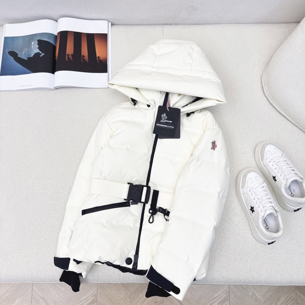 Пуховик женский