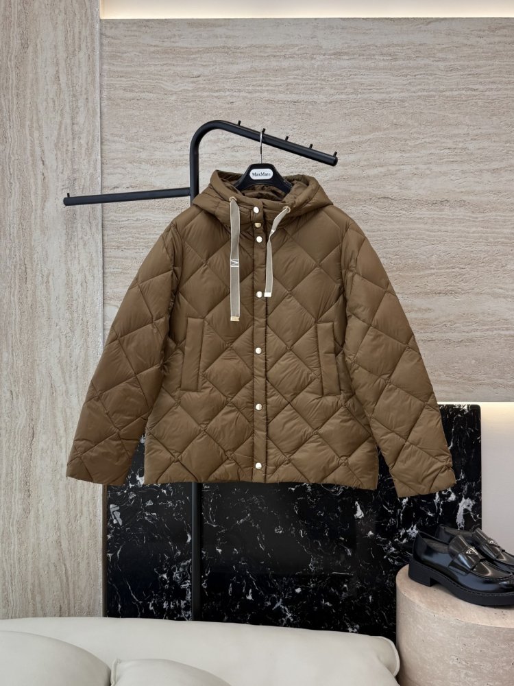 Пуховик женский