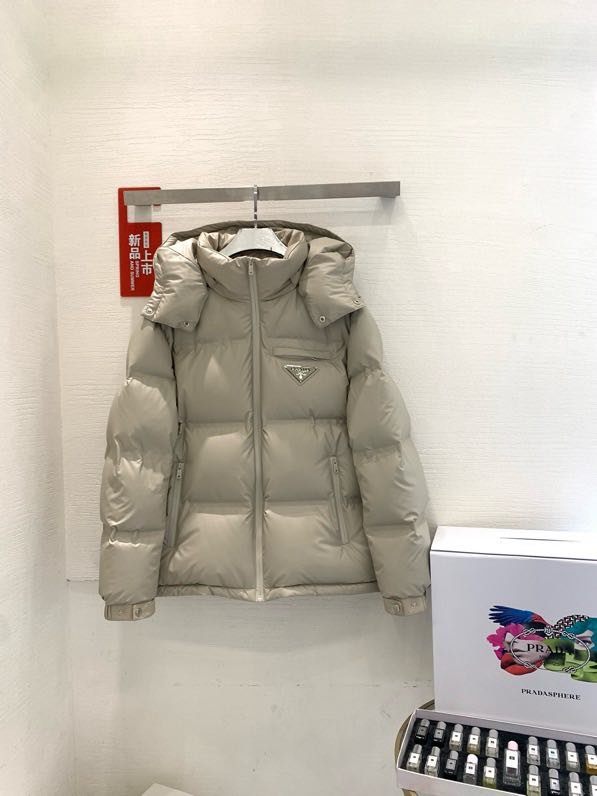 Пуховик женский