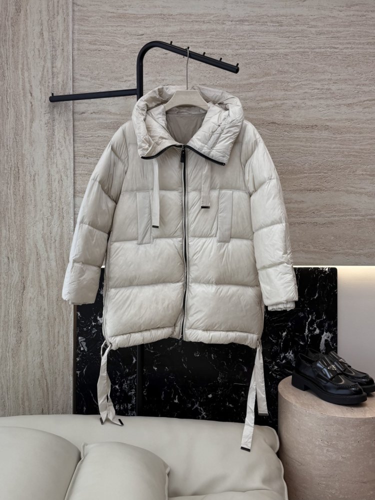 Пуховик женский