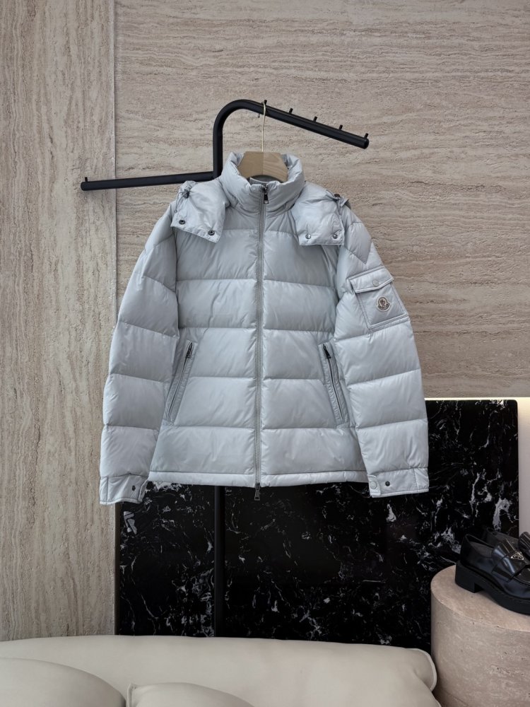 Пуховик женский