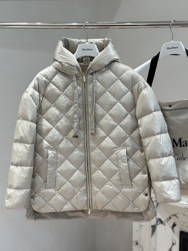 Пуховик женский