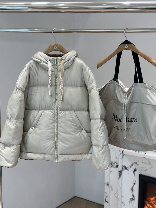 Пуховик женский