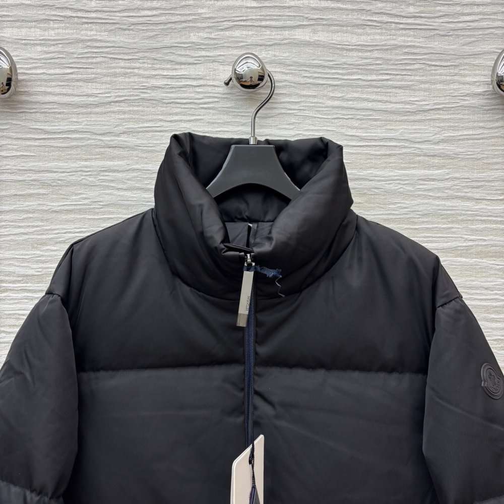 Пуховик жіночий фото 2