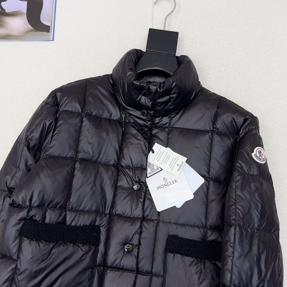 Пуховик жіночий фото 2