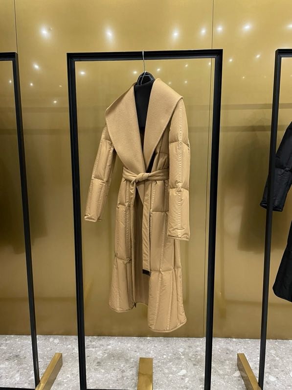 Пуховик жіночий фото 2