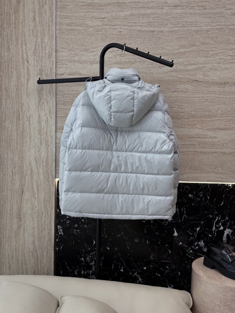 Пуховик женский фото 2