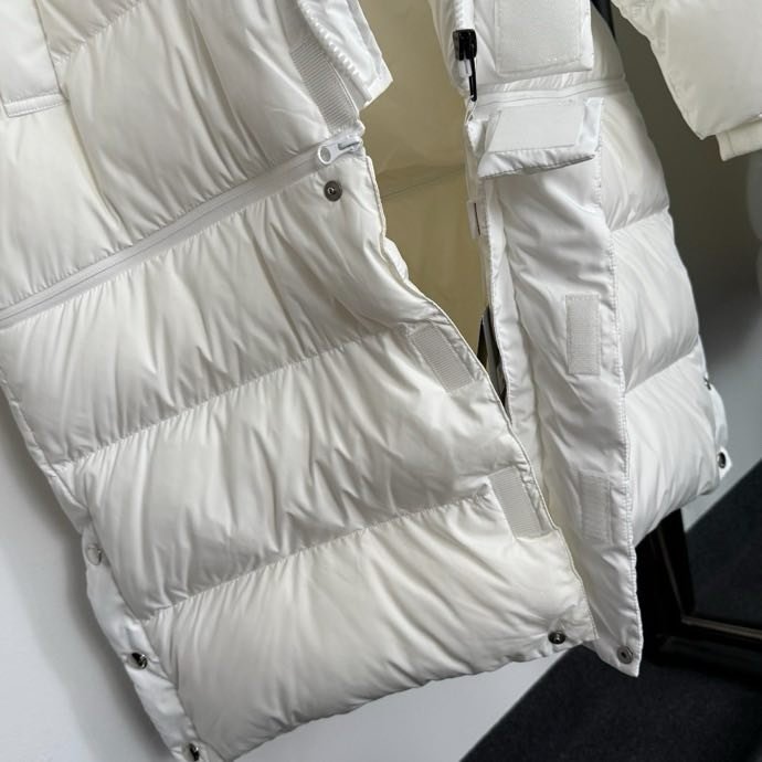 Пуховик жіночий фото 2