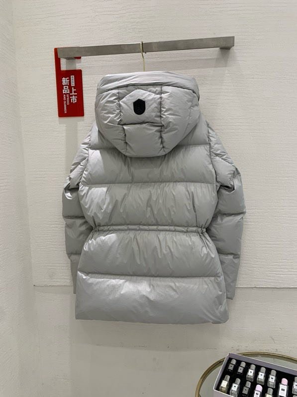 Пуховик женский фото 2