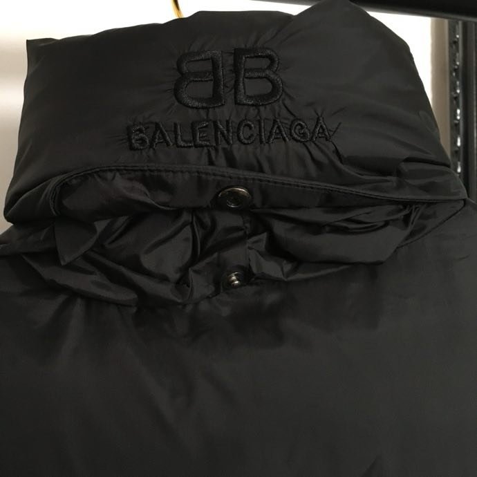 Пуховик женский фото 2