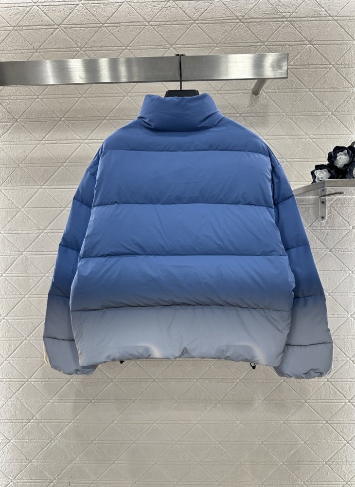 Пуховик женский фото 2