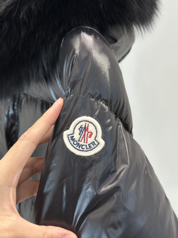 Пуховик женский фото 2