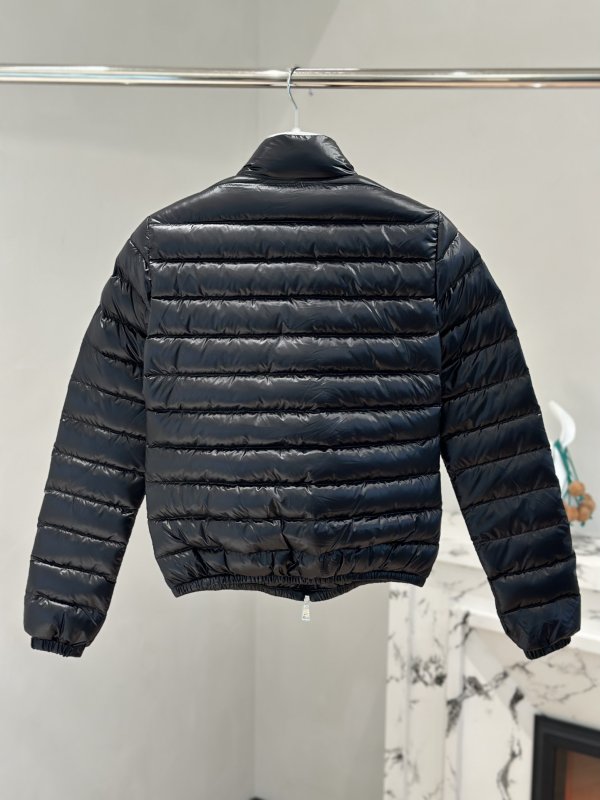 Пуховик женский фото 2