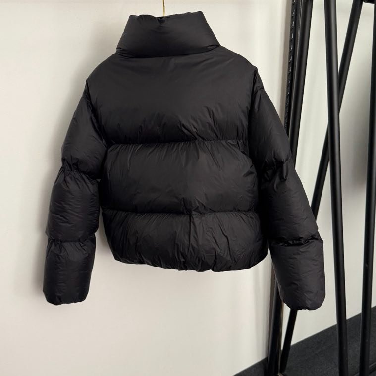 Пуховик жіночий фото 2