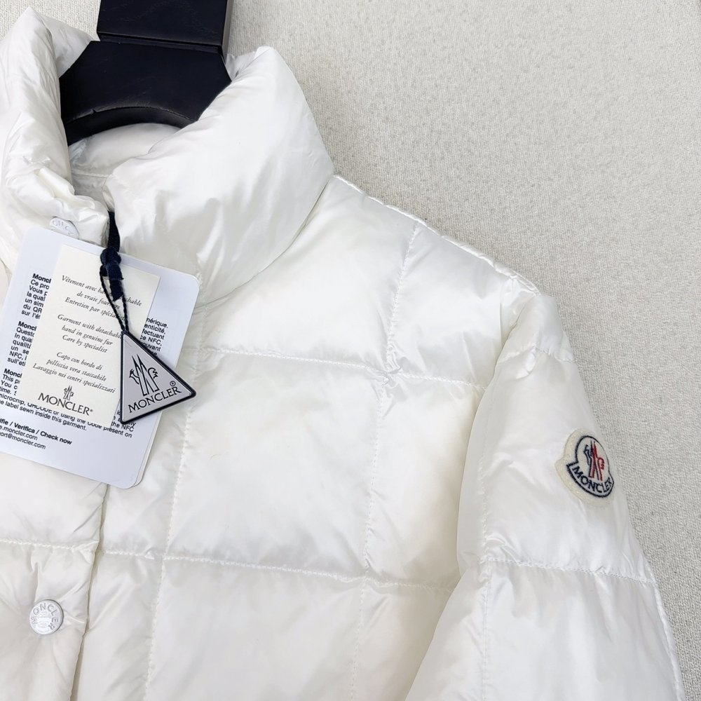 Пуховик женский фото 3