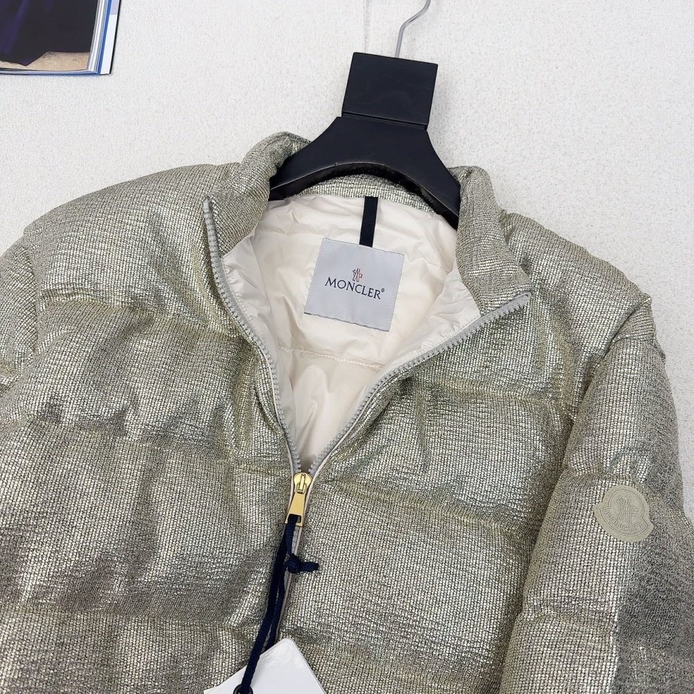 Пуховик женский фото 3