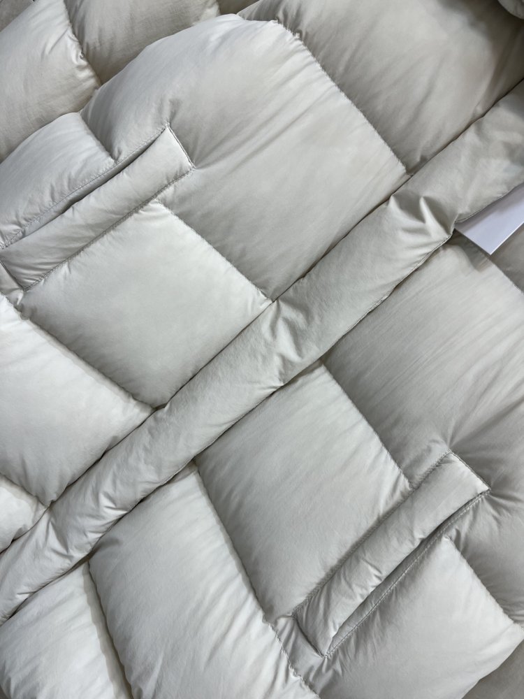 Пуховик женский фото 3