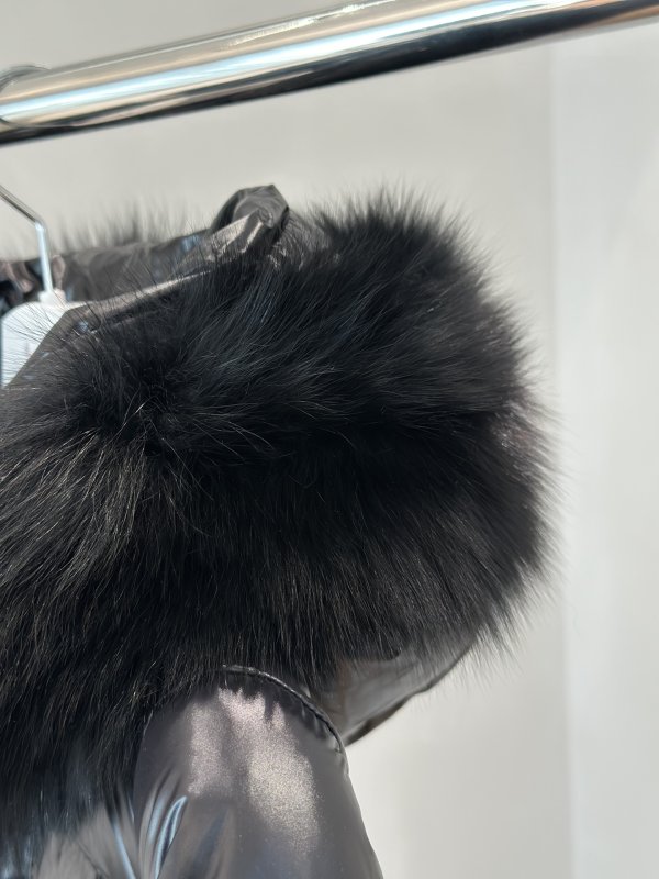 Пуховик женский фото 3