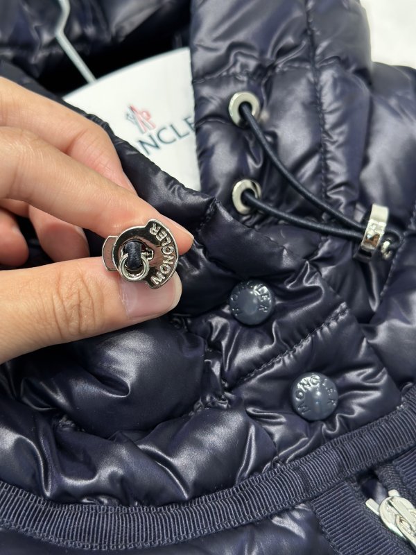 Пуховик женский фото 3