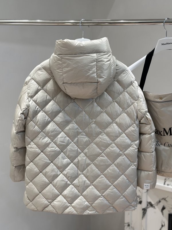 Пуховик женский фото 3