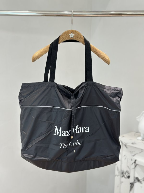 Пуховик женский фото 3