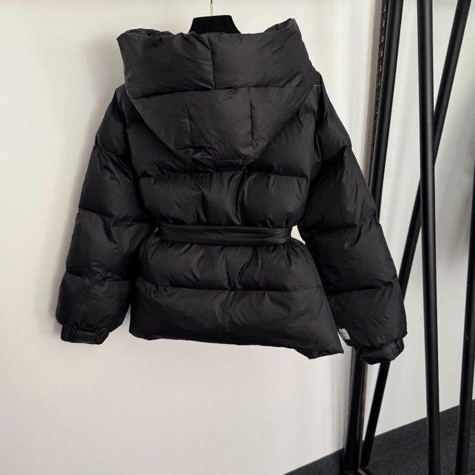 Пуховик женский фото 3