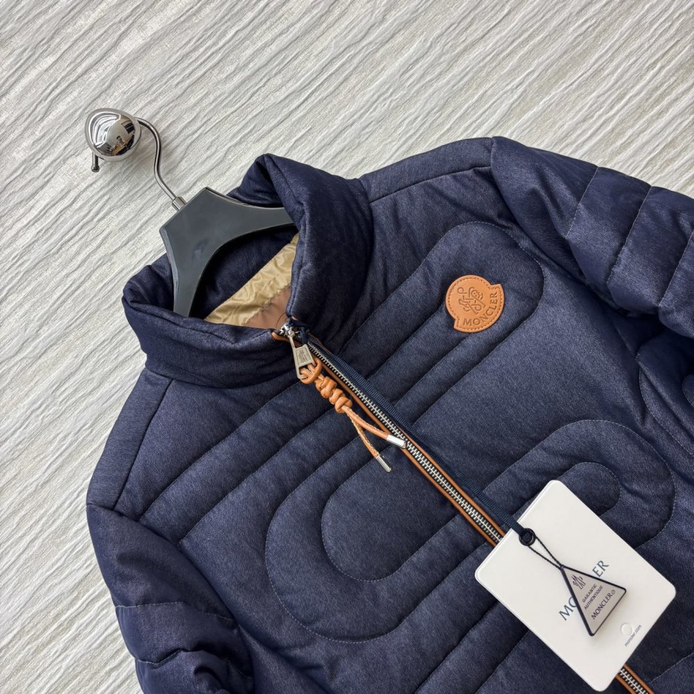 Пуховик жіночий фото 4