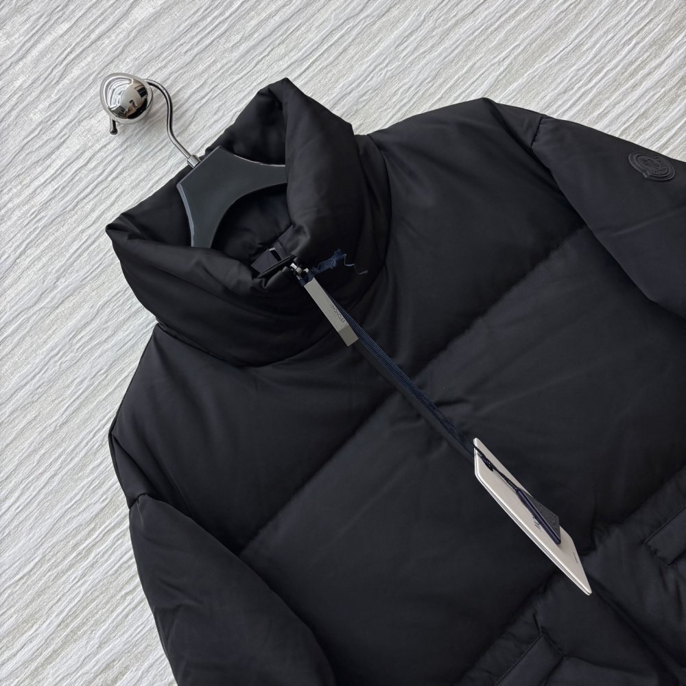 Пуховик жіночий фото 4