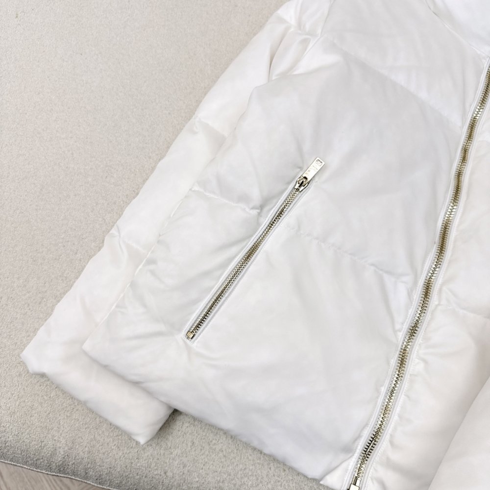 Пуховик женский фото 4