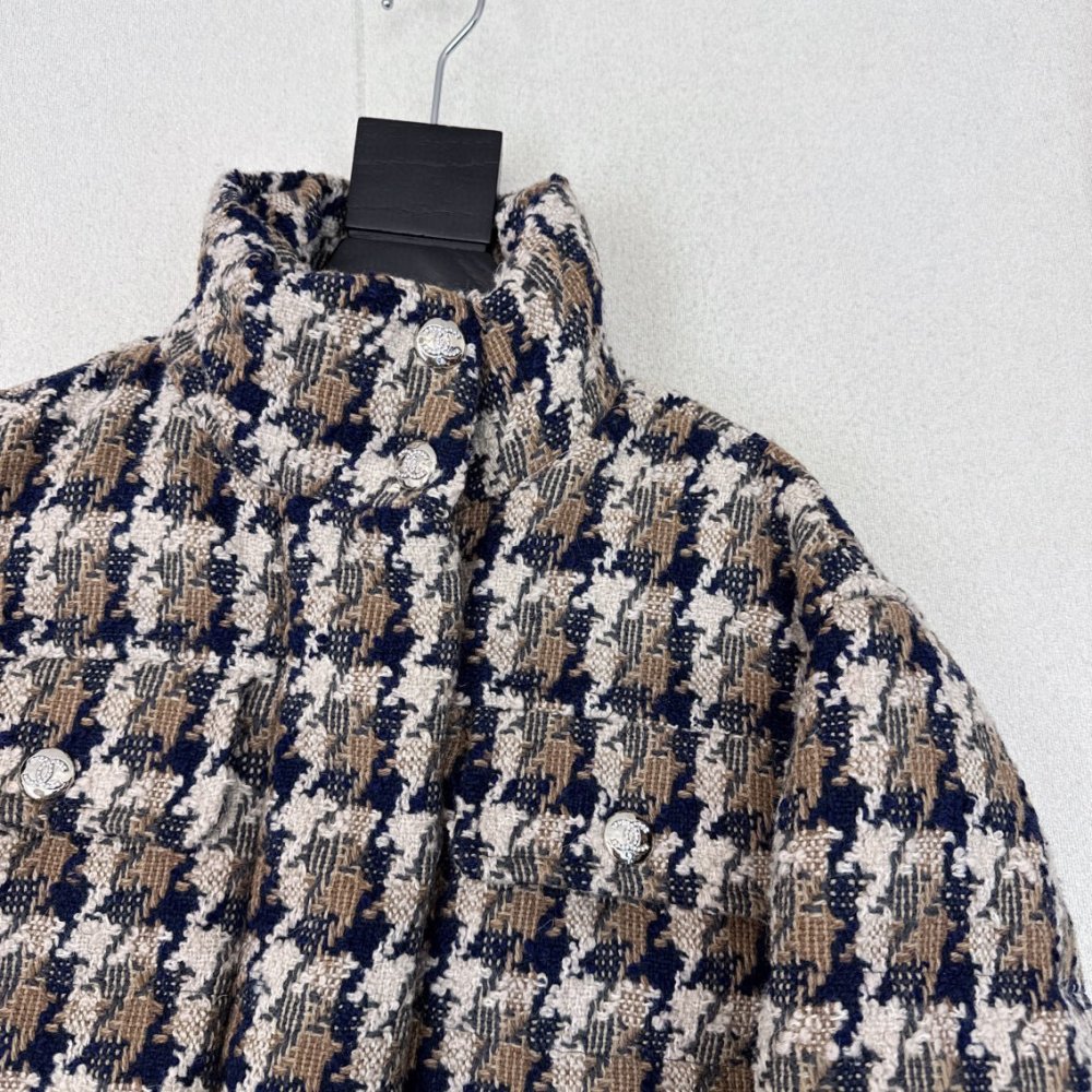 Пуховик жіночий фото 4