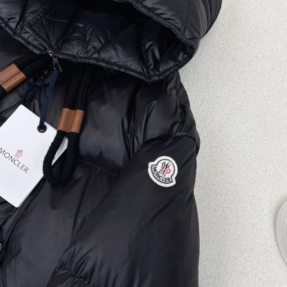 Пуховик женский фото 4