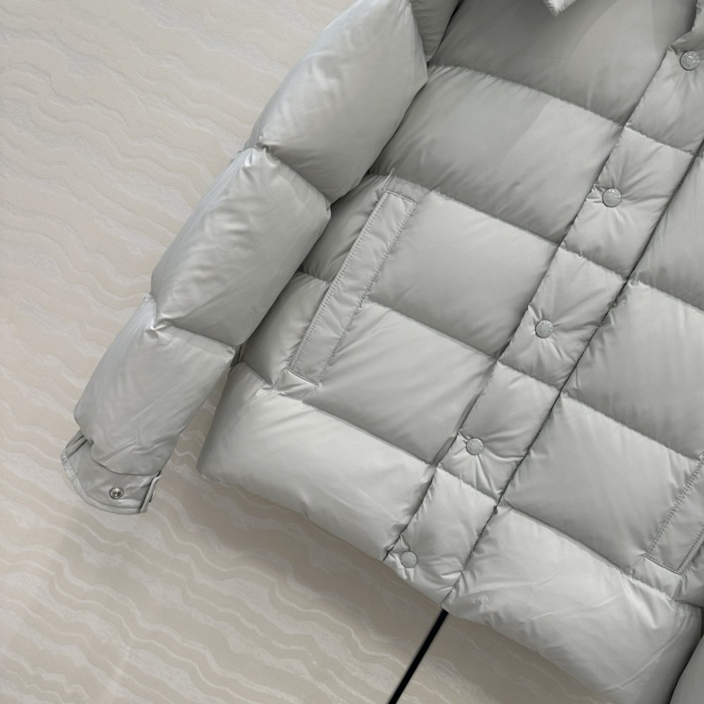 Пуховик женский фото 4