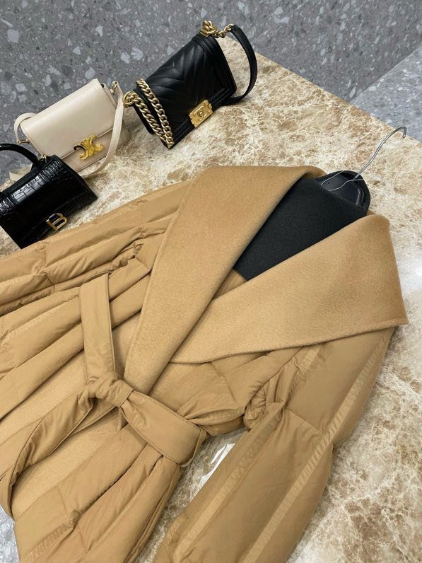 Пуховик жіночий фото 4