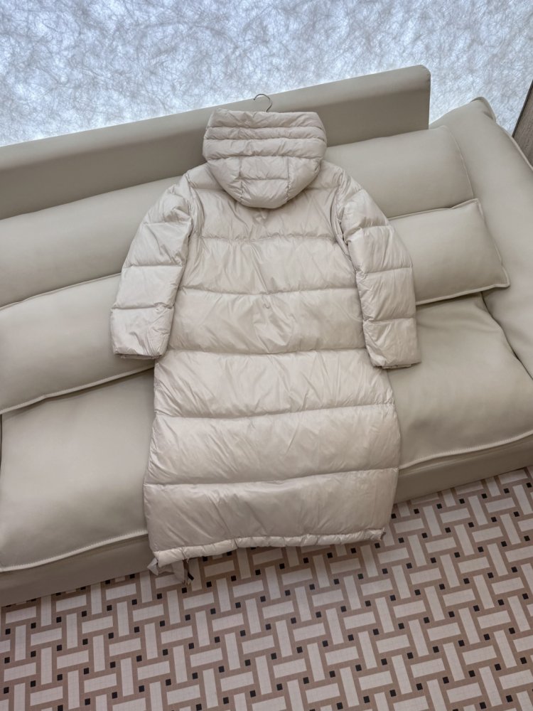 Пуховик женский фото 4