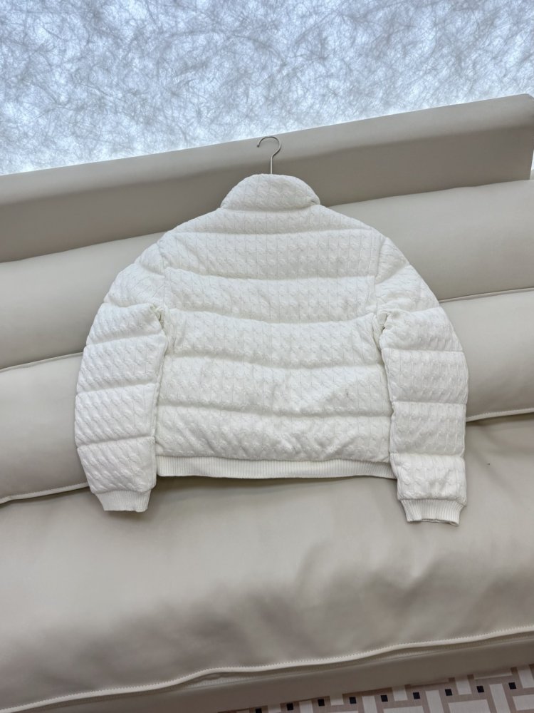 Пуховик женский фото 4