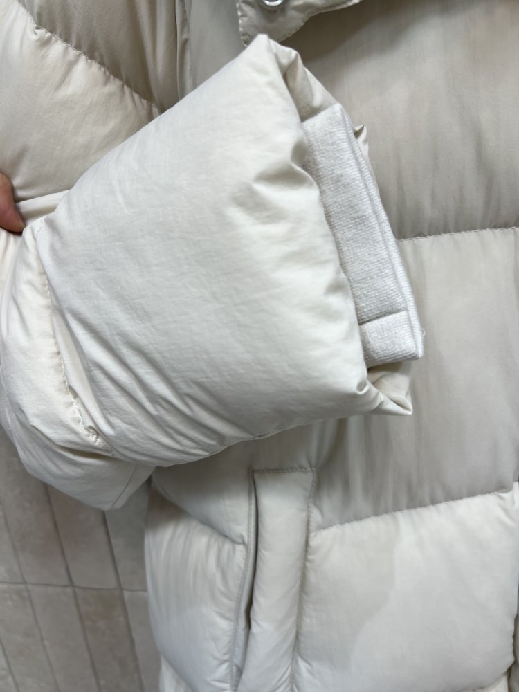 Пуховик женский фото 4