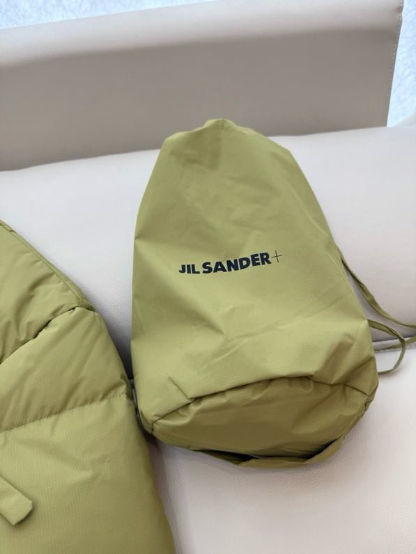 Пуховик женский фото 4