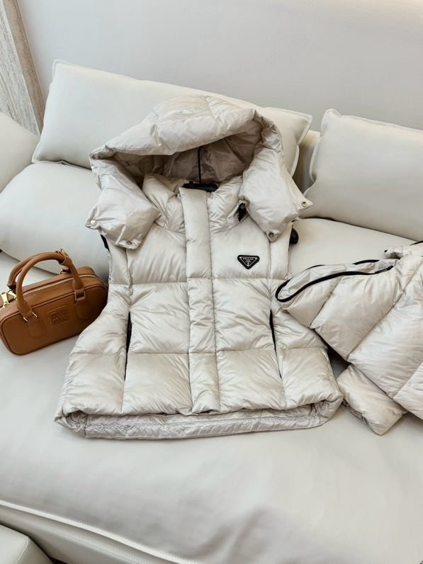 Пуховик жіночий фото 4