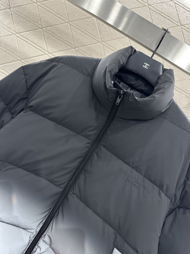 Пуховик женский фото 4