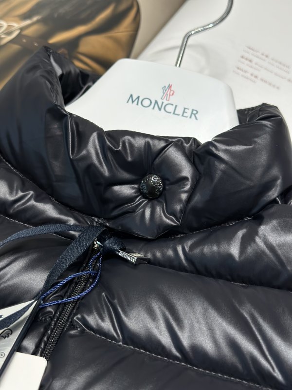 Пуховик женский фото 4