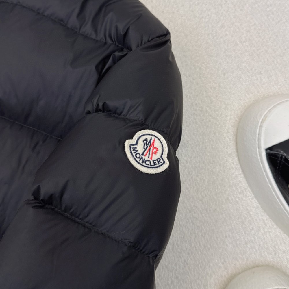 Пуховик женский фото 5