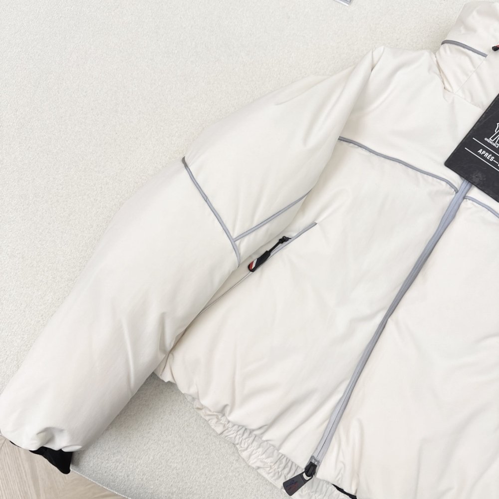 Пуховик женский фото 5