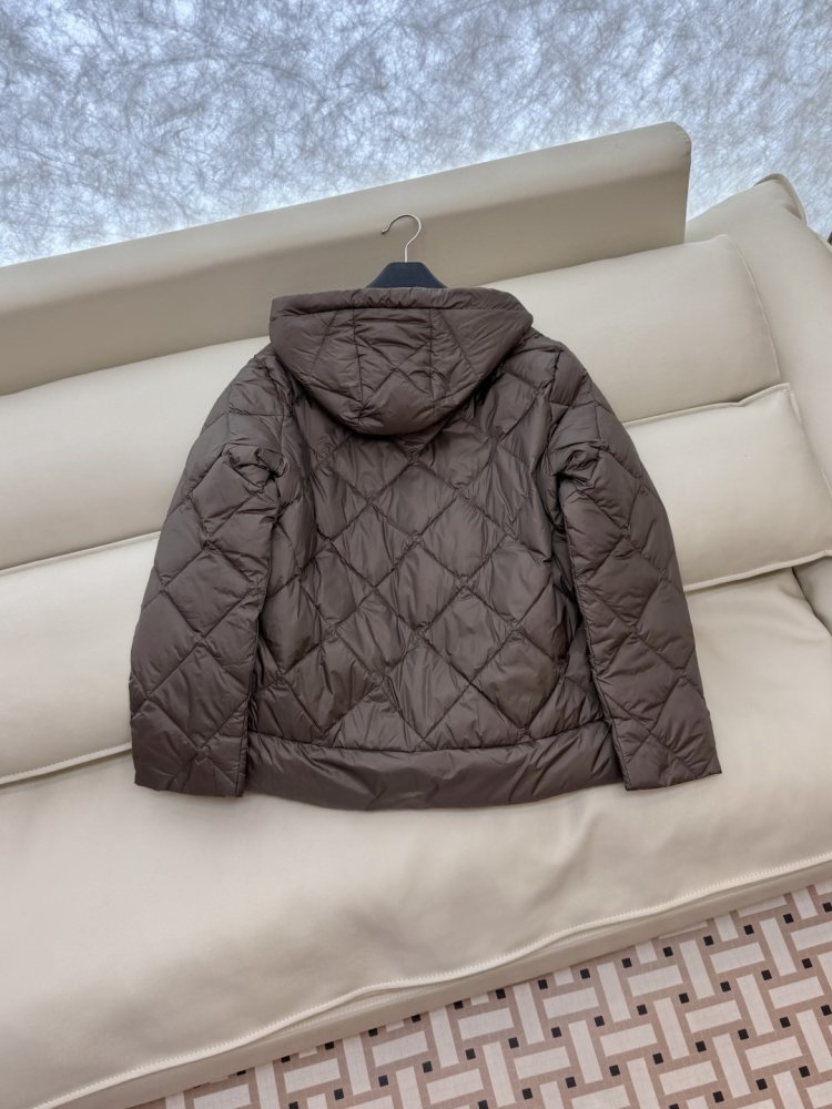 Пуховик женский фото 5