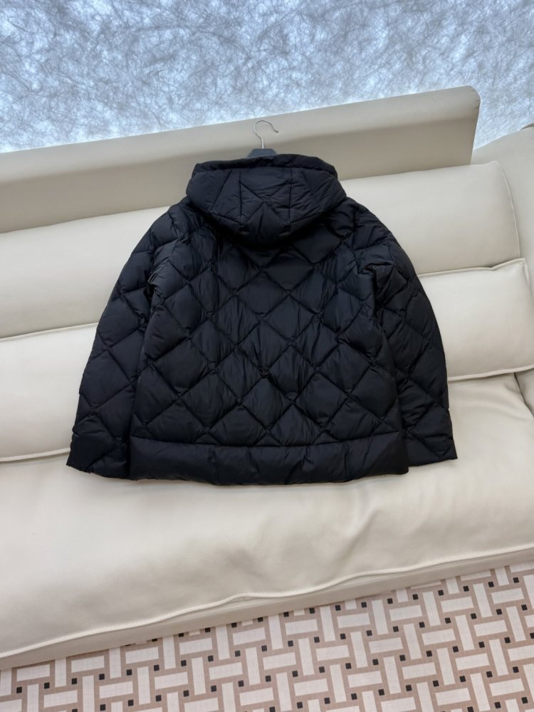 Пуховик женский фото 5