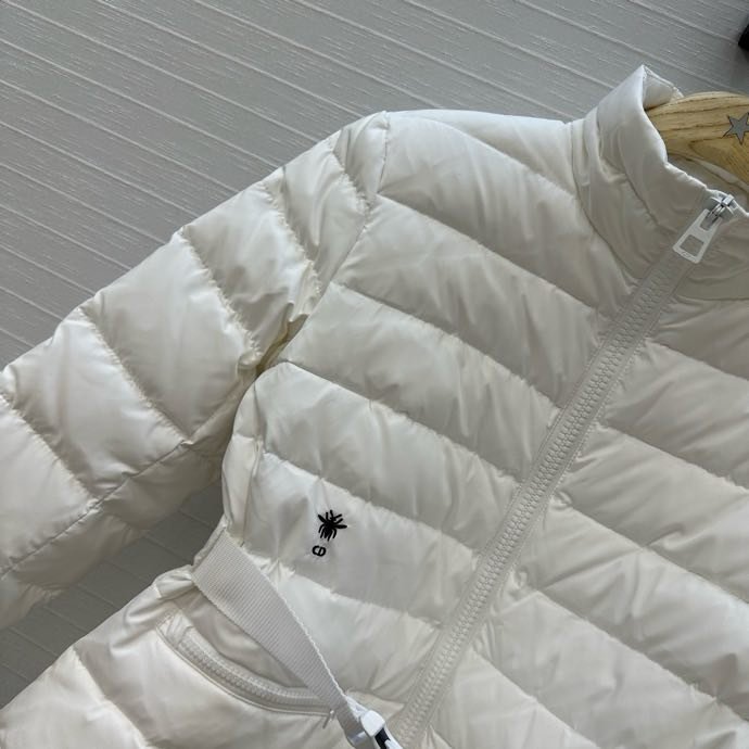 Пуховик женский фото 5