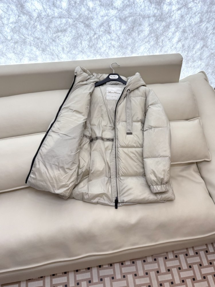 Пуховик женский фото 5