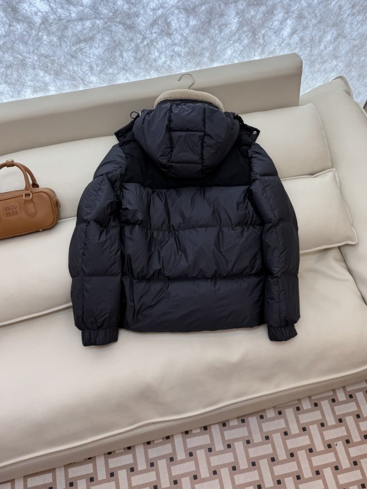 Пуховик женский фото 5