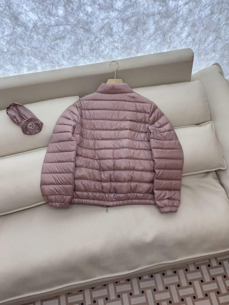 Пуховик жіночий фото 5